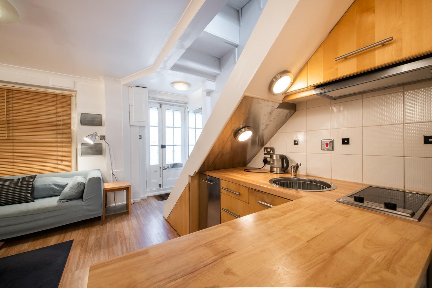 Appartamento Charming 1Bed In Kings Cross Londra Esterno foto